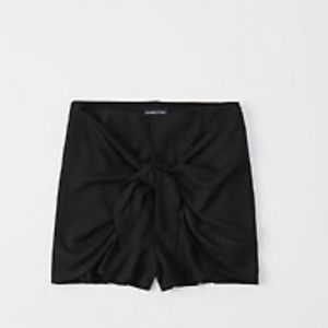 super cute front tie skort